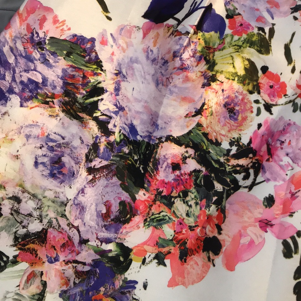 Floral Two-Piece Dress 🌸 - Picture 4 of 10